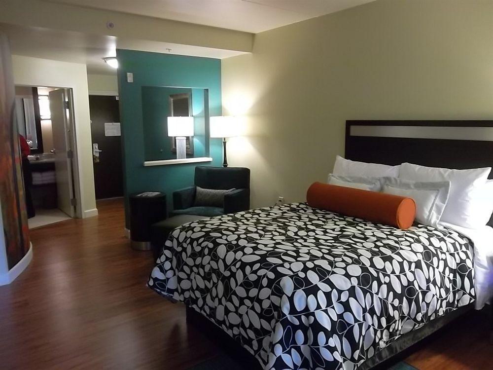 Hotel Indigo Atlanta Airport College Park By Ihg Εξωτερικό φωτογραφία